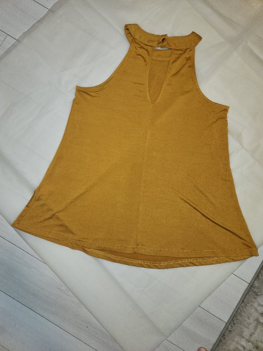 Women's Aryeh Tunic Top – Size Medium